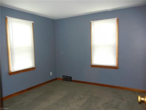 1104 Arlington Ave NW, Canton, OH 44708 photo 8
