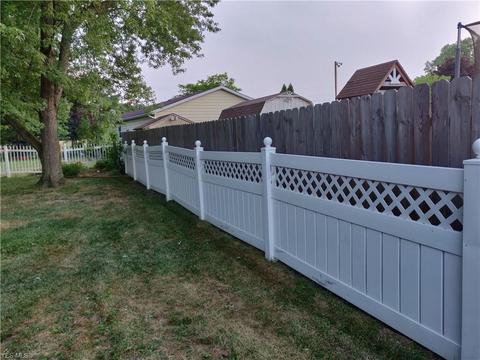 107 Timberlane Dr, Elyria, OH 44035 photo 9