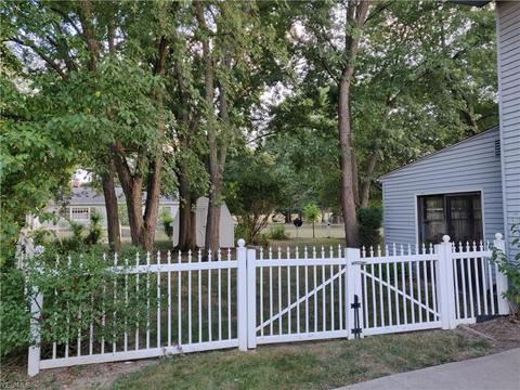 107 Timberlane Dr, Elyria, OH 44035 photo 5