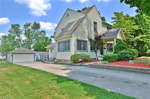 38 Woodview Ave, Youngstown, OH 44512 photo 3