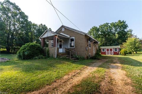 230 E Comet Rd, Clinton, OH 44216 photo 1