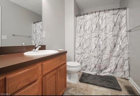 4551 Blush Ct, Lorain, OH 44053 photo 22