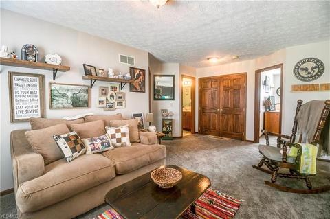 8619 Markley Dr, Wadsworth, OH 44281 photo 21