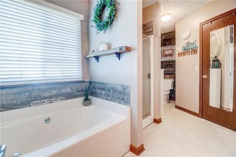 8619 Markley Dr, Wadsworth, OH 44281 photo 24