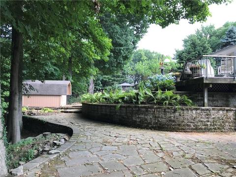 204 Crestview Dr, Elyria, OH 44035 photo 8