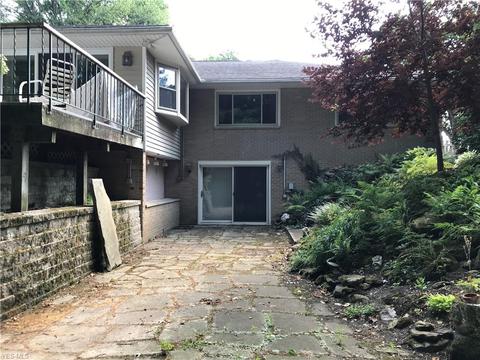 204 Crestview Dr, Elyria, OH 44035 photo 6
