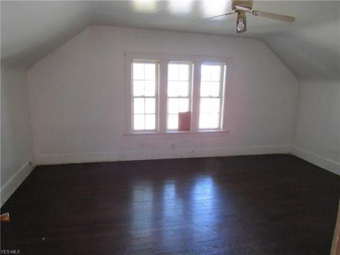 836 Center St, Ashtabula, OH 44004 photo 11