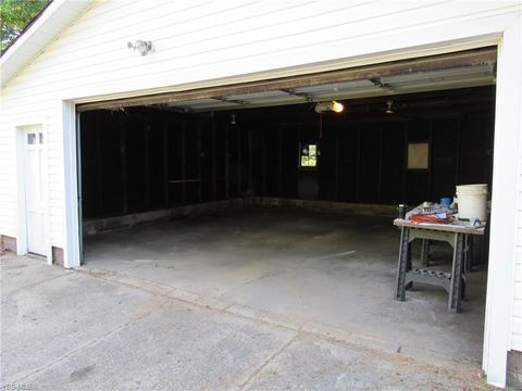 1207 Danforth Rd, Akron, OH 44312 photo 5