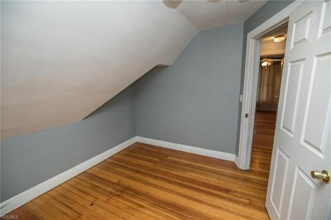 38008 Wright St, Willoughby, OH 44094 photo 15