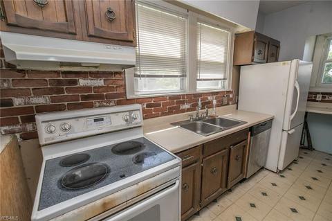 38008 Wright St, Willoughby, OH 44094 photo 10