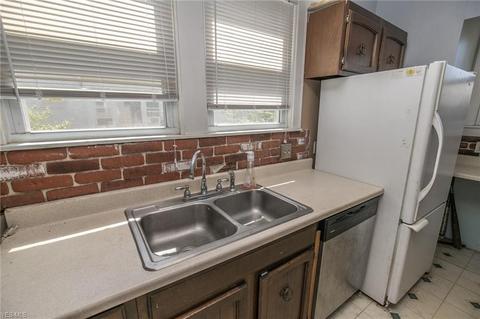 38008 Wright St, Willoughby, OH 44094 photo 11