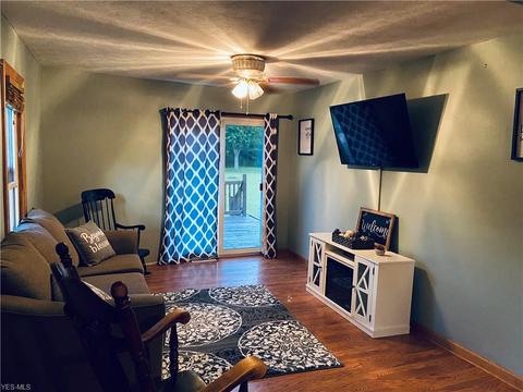 2312 Tryon Rd, Ashtabula, OH 44004 photo 4