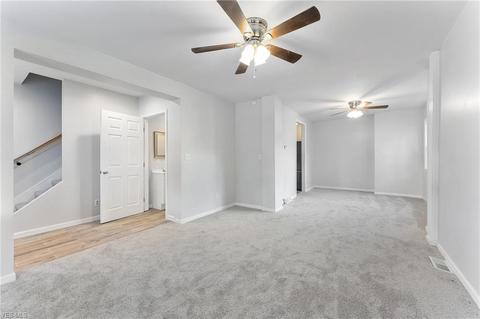 542 5th St, Struthers, OH 44471 photo 2