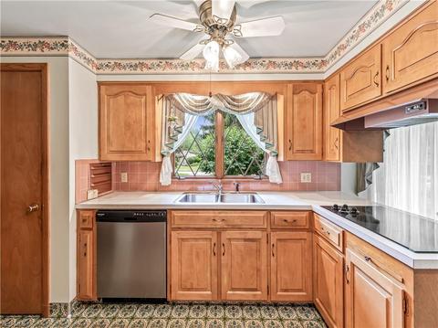 332 Franks Ave, Wadsworth, OH 44281 photo 13