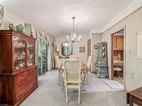 332 Franks Ave, Wadsworth, OH 44281 photo 10