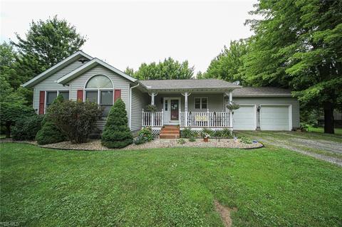 5565 W Maple Rd, Geneva, OH 44041 photo 1