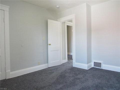 2408 E 31st St, Lorain, OH 44055 photo 22
