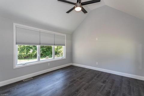 34770 Solon Rd, Solon, OH 44139 photo 13