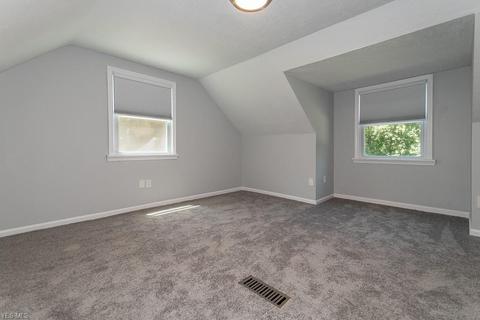 34770 Solon Rd, Solon, OH 44139 photo 24