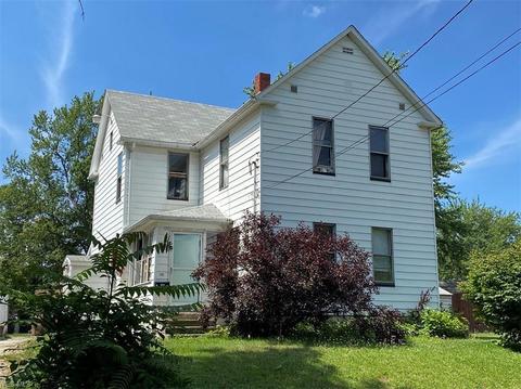 1119 W 9th St, Ashtabula, OH 44004 photo 1
