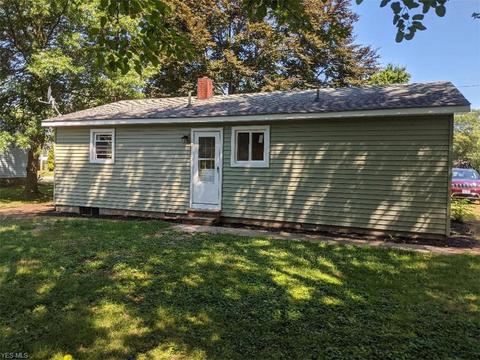 1650 E 51st St, Ashtabula, OH 44004 photo 6