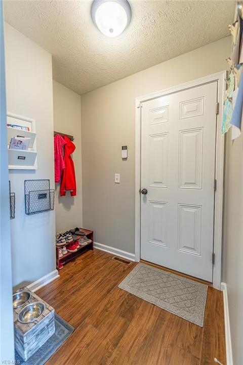 2834 Captens St NE, Canton, OH 44721 photo 9