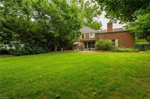 121 E 12th St, Dover, OH 44622 photo 3