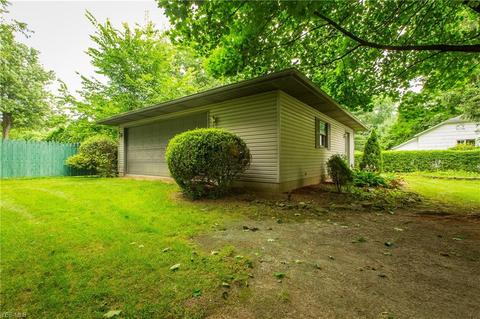 121 E 12th St, Dover, OH 44622 photo 5