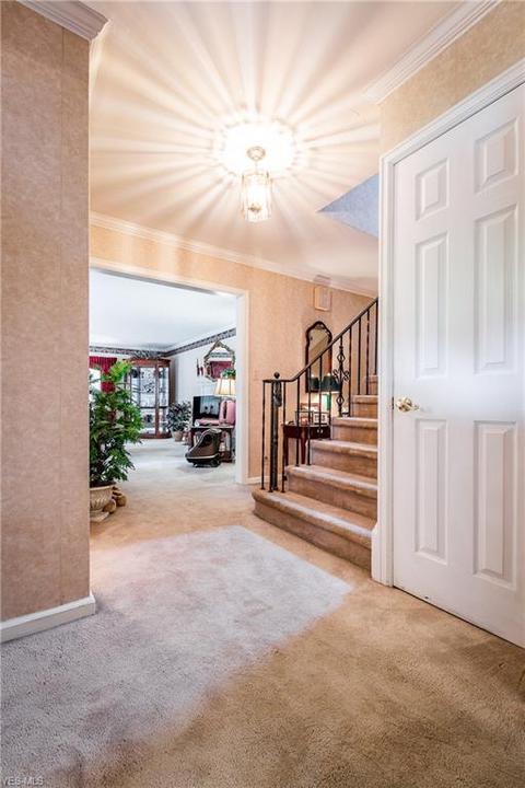 121 E 12th St, Dover, OH 44622 photo 7