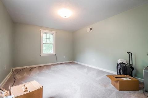 121 E 12th St, Dover, OH 44622 photo 17