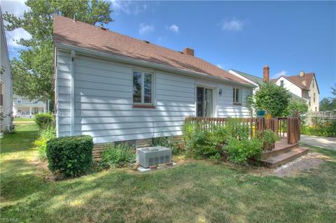 1535 E 300th St, Wickliffe, OH 44092 photo 9