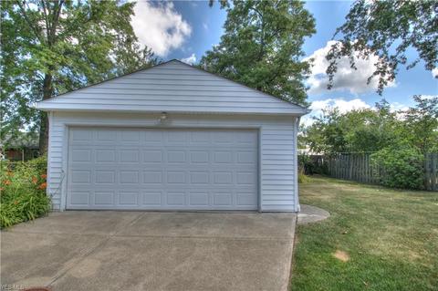 1535 E 300th St, Wickliffe, OH 44092 photo 12