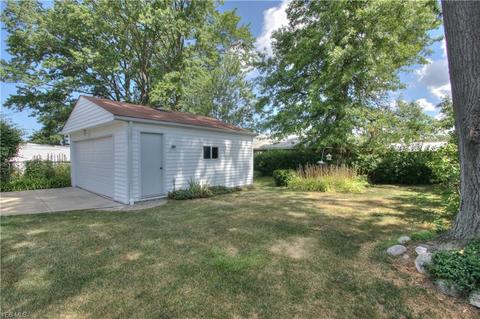 1535 E 300th St, Wickliffe, OH 44092 photo 7