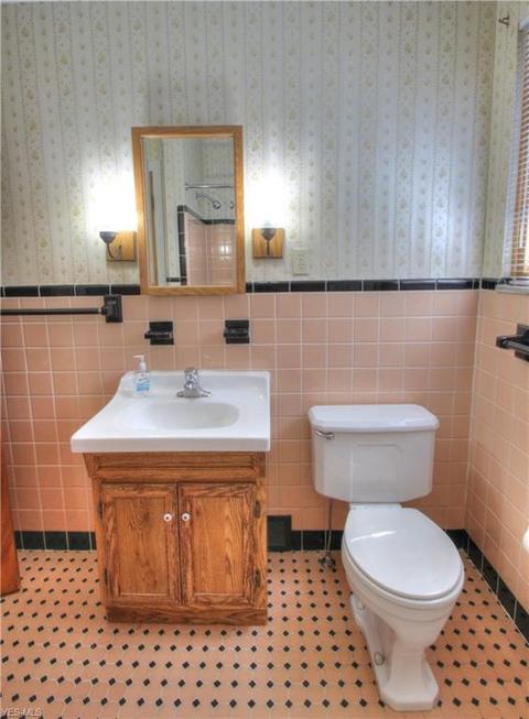 1535 E 300th St, Wickliffe, OH 44092 photo 28