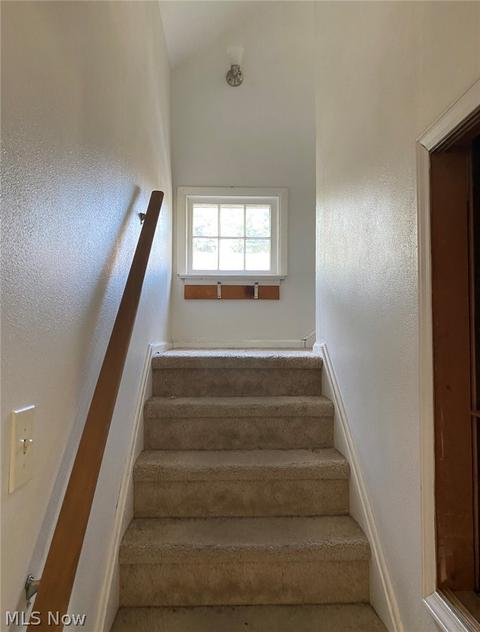 235 E 238th St, Euclid, OH 44123 photo 12