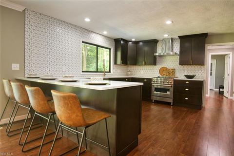7903 Memory Ln, Canfield, OH 44406 photo 8