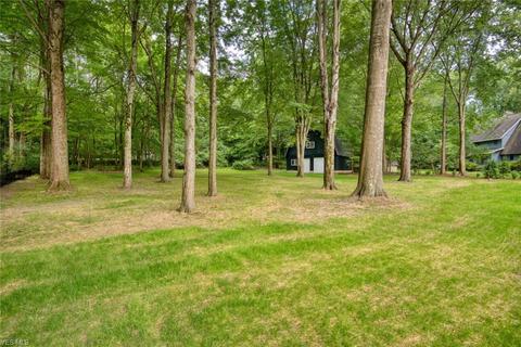 7903 Memory Ln, Canfield, OH 44406 photo 24