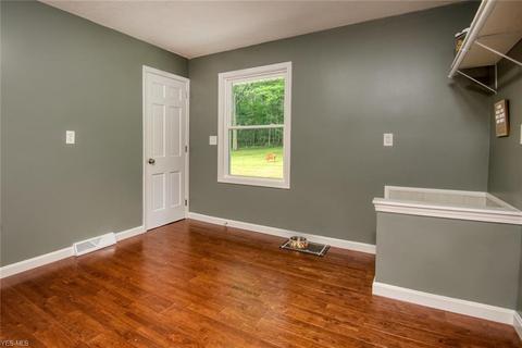 7903 Memory Ln, Canfield, OH 44406 photo 21