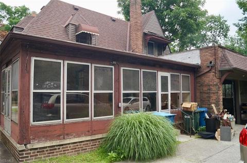 5686 Onaway Oval, Parma, OH 44130 photo 7