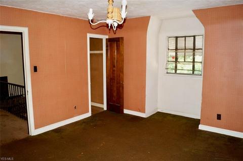 5686 Onaway Oval, Parma, OH 44130 photo 32