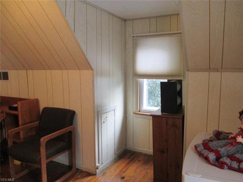 320 Alpha Ave, Akron, OH 44312 photo 22