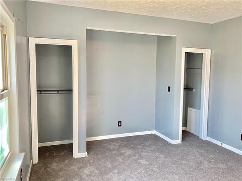 2165 E 29th St, Lorain, OH 44055 photo 8