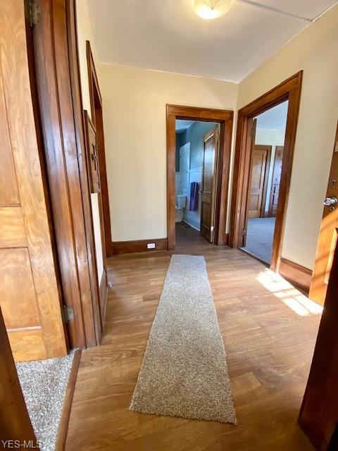 772 Work Dr, Akron, OH 44320 photo 11