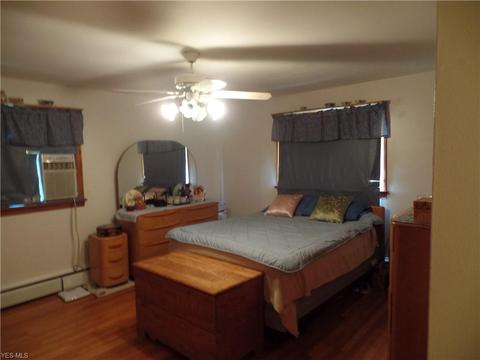 6257 Lake Ave, Elyria, OH 44035 photo 9