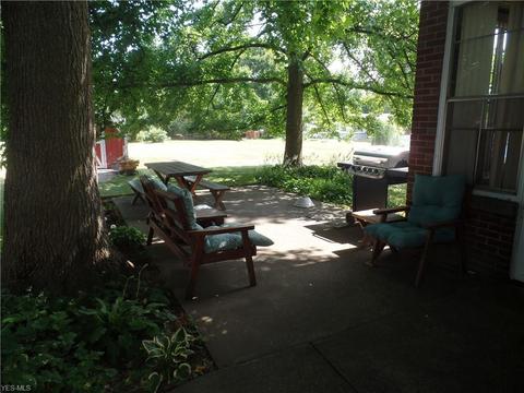 6257 Lake Ave, Elyria, OH 44035 photo 13