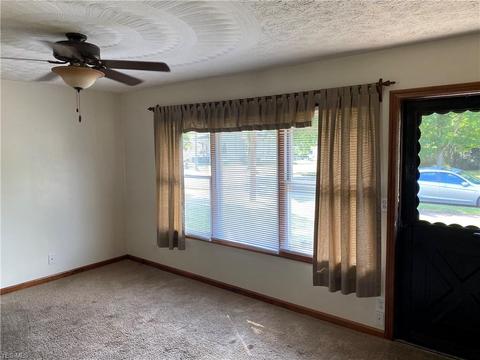 1005 E Front St, Dover, OH 44622 photo 6