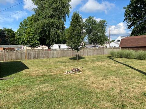 1005 E Front St, Dover, OH 44622 photo 14