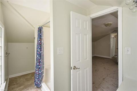 1651 Lyndhurst Rd, Lyndhurst, OH 44124 photo 30