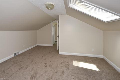 1651 Lyndhurst Rd, Lyndhurst, OH 44124 photo 28