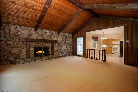35725 Solon Rd, Solon, OH 44139 photo 4